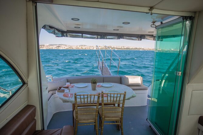 Istanbul Private Luxury Yacht on Bosphorus 14 mt 46feet - 2 Hours on the Bosphorus: The Timing That Works