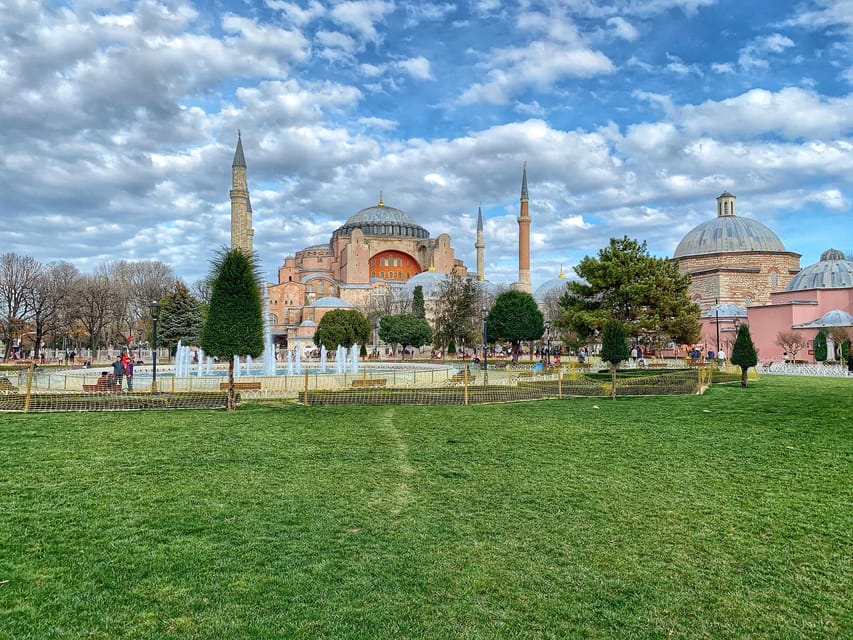 Istanbul: Private Old City Tour with Bosphorus Cruise - Bosphorus Strait Cruise: Europe-to-Asia Views From the Water