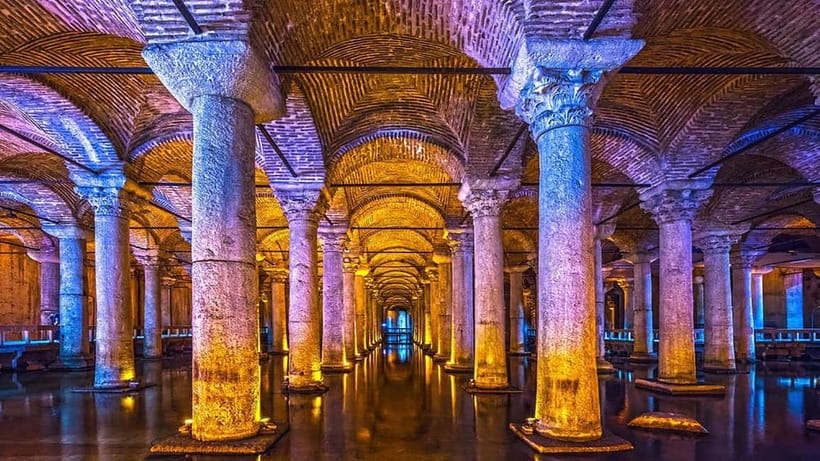 Istanbul: Private Sightseeing Tour in Multiple Languages - Sultanahmet Square and lunch time that won’t derail you
