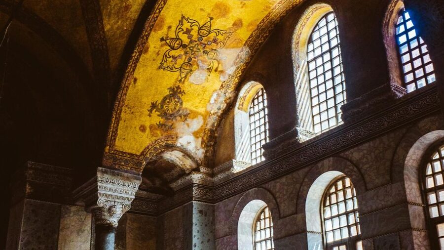 Istanbul's Iconic Duo: Hagia Sophia & Basilica Cistern - Basilica Cistern: going underground to understand a water world