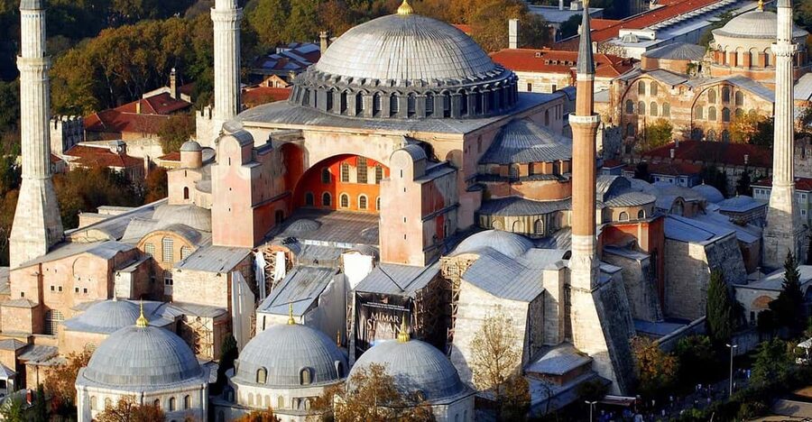 Istanbul: Secret Treasures Skip-The-Line Tour with Lunch - Blue Mosque First: 6 Minarets, Blue Tiles, and a Perfect Crowd-Control Start