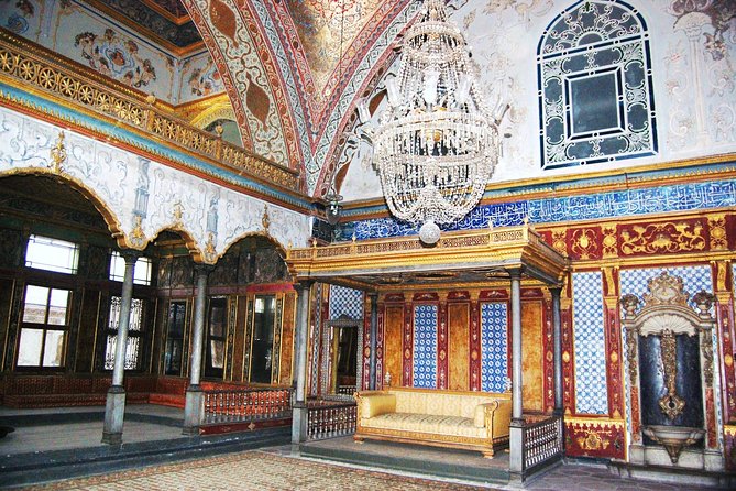 Istanbul Shore Excursion: 1 or 2-Day Private Guided Tour with Private Van - Taksim, Istiklal Caddesi, Galata Tower, and the Spice Market
