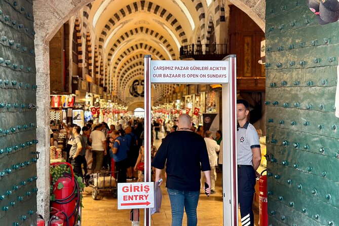 Istanbul Small-Group City and Secret Streets Tour with Guide - Starting at Foodie-ist and Getting Oriented Fast