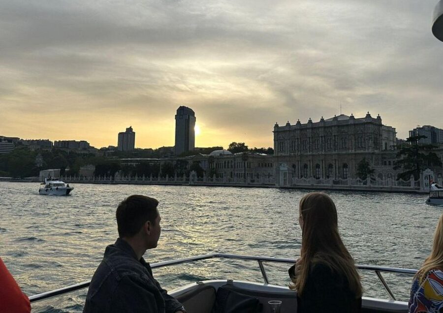 Istanbul: Small-Group Luxury Yacht Sunset Cruise w/ Snacks - The Audio Guide App: Using It Like a Pro