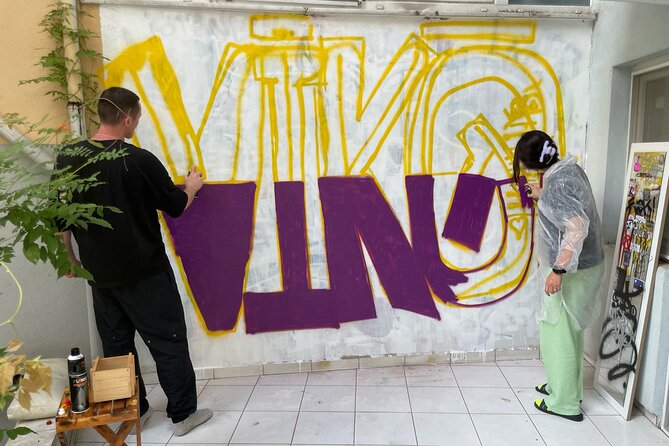 Istanbul Street Art Experience with Local Artists at Home Garden - What you actually learn (not just what you see)