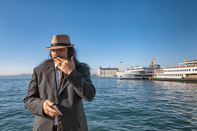 Istanbul Street Photo Tour - Stop 1: Karaköy Rihtim fishermen and daily-life photo habits