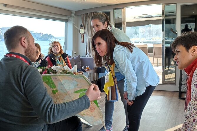 Istanbul Sunset Cruise on Luxury Yacht - Guided Group Cruise - Dolmabahçe Palace and Beşiktaş: Istanbul’s grand waterfront opening act
