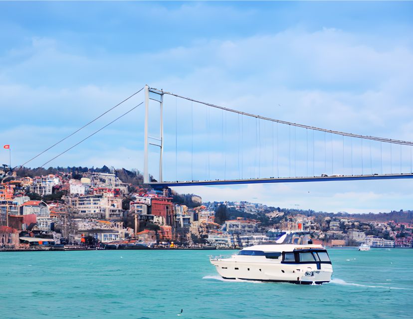 İstanbul: Sunset Cruise with Refreshments - Pickup and timing: where short cruises can get messy