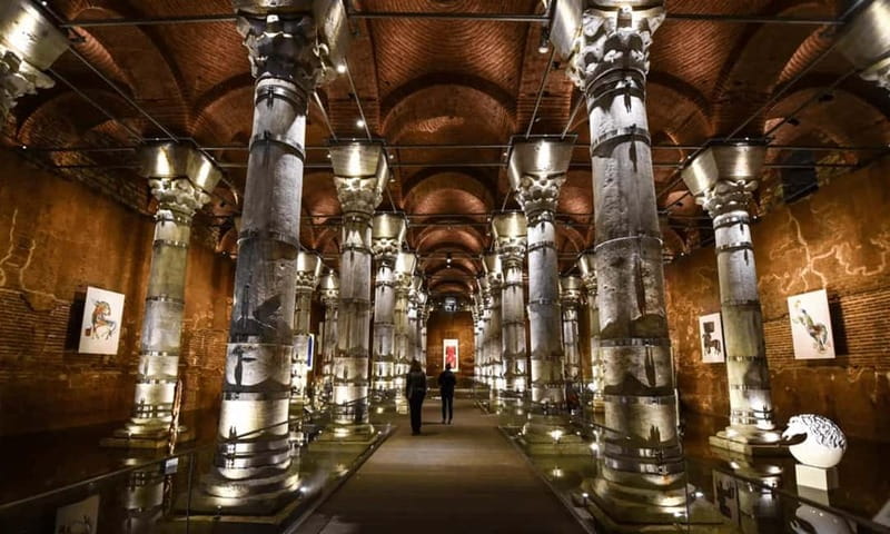 Istanbul: Theodosius Water Cistern Tickets & Audio Guide - What the cistern looks like inside the underground water vault