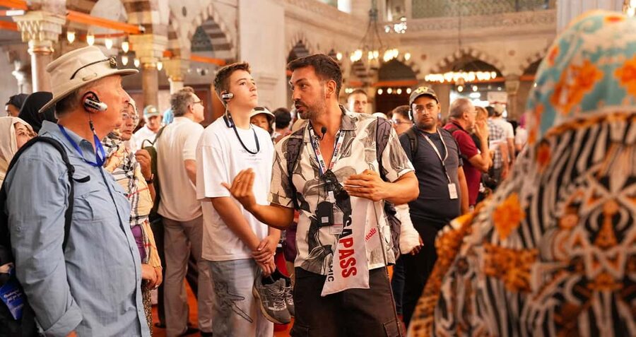 Istanbul: Top 4 Skip-the-Line Attractions Pass - Hagia Sophia with an Expert Guide: Where the Time Feels Short