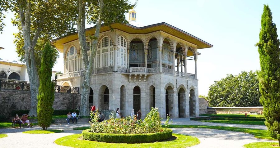 Istanbul: Topkapi, Harem Small Group Guided Tour & Historian - The Harem in 30 Minutes: Powerful, but Time-Boxed