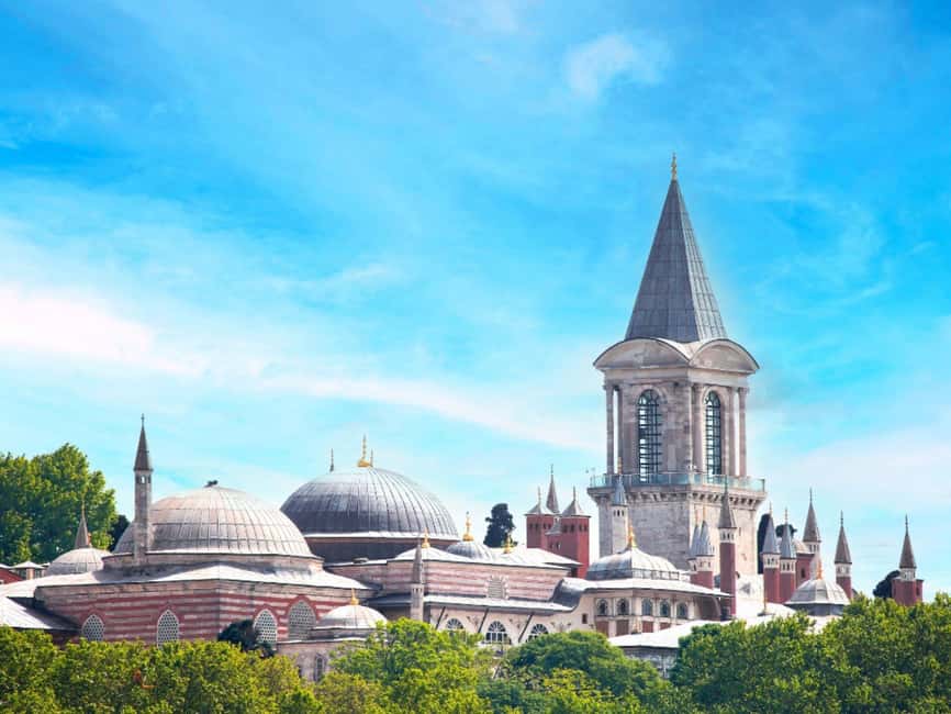 Istanbul: Topkapi Palace and Harem Ticket with Audio Guide - Topkapi Palace courtyards, treasury, and kitchens: what to prioritize