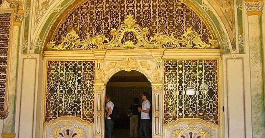 Istanbul: Topkapi Palace Guided Tour - Common hiccups to plan around (so you’re not stressed)