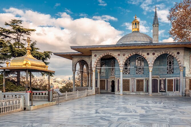 Istanbul: Topkapi Palace Guided Tour and Skip The Line - Historical Kitchens and the Treasury: power isn’t just pretty rooms