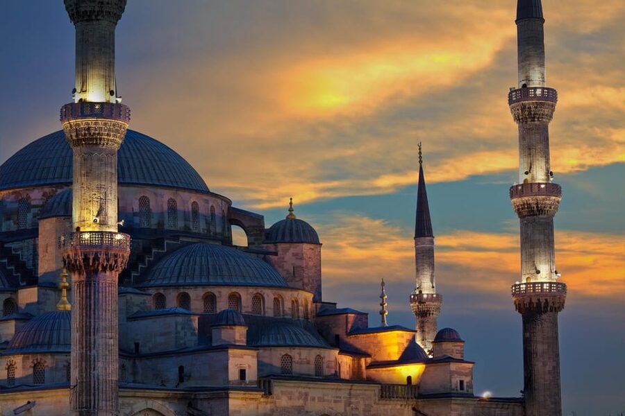 Istanbul: Tour of Hagia Sophia and Blue Mosque By Night - Key highlights at a glance