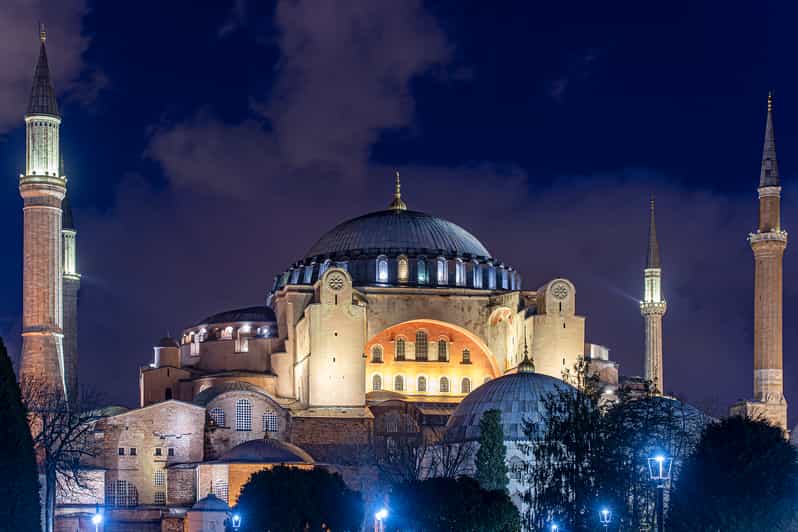 Istanbul: Tour of Hagia Sophia and Blue Mosque By Night - Blue Mosque (Sultan Ahmed Mosque) for About an Hour: Six Minarets and Ottoman Design