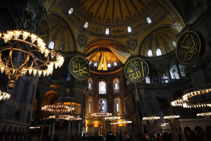 Istanbul: TouristPass Skip-the-Line Entry to 100+Attractions - Dolmabahce, Camlica Tower, and Observation Deck Time