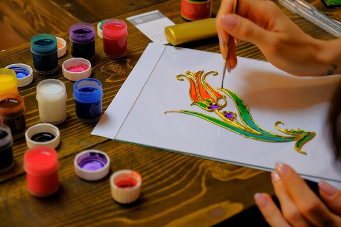 Istanbul: Traditional Stained Glass Painting Workshop - Inside the 3 Hours: Motifs, Color Choices, and Painting on Glass