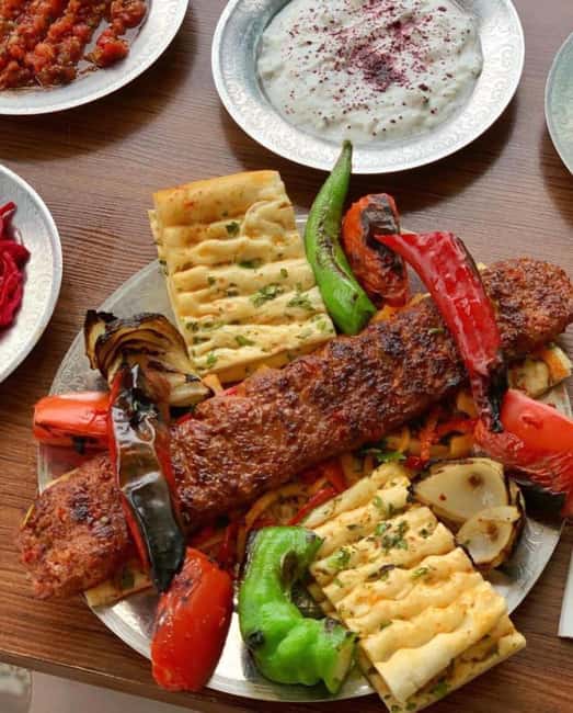 Istanbul: Traditional Turkish Dinner - Drinks included: good value, but double-check your priorities