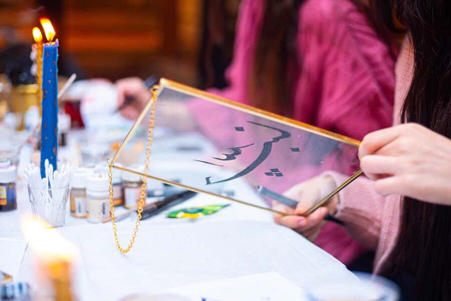 Istanbul: Turkish Calligraphy Workshop & Brass Framed Glass - Who should book this calligraphy-on-glass workshop