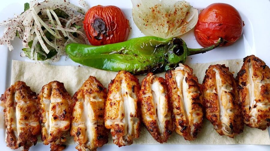 Istanbul: Turkish Food Tour in Kadikoy Across the Bosphorus - Who should book this Kadıköy food tour (and who should skip it)