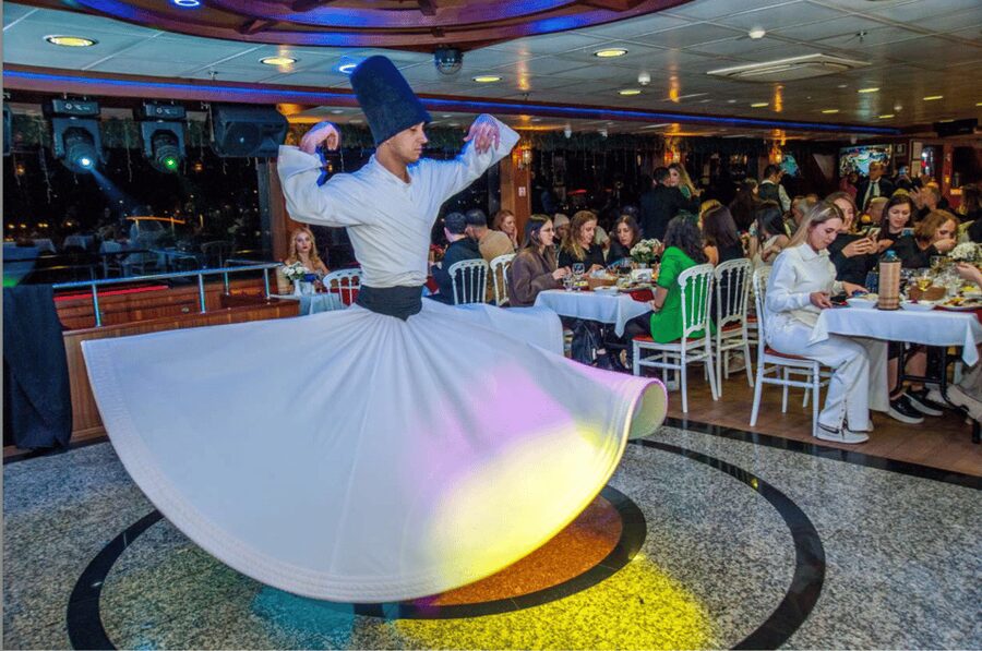 İstanbul: Turkish Night On the Bosphorus with Private Table - Value for $41: who this is best for