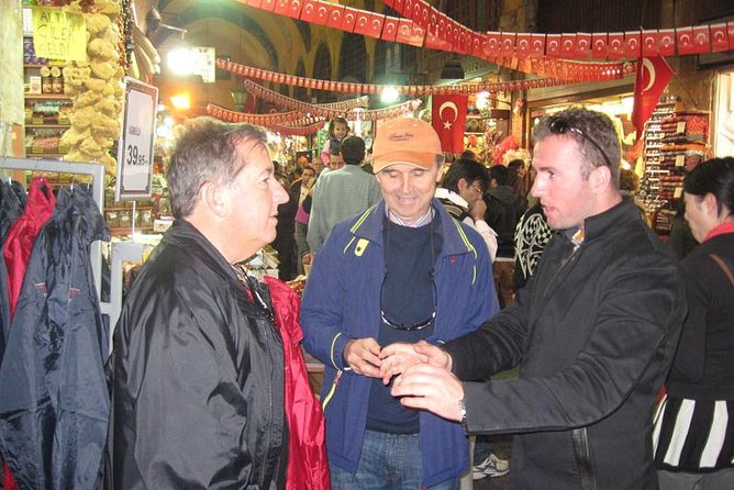 Istanbul Turkish Shopping Experience - Stop 2: Misir Carsisi Spice Bazaar and Its Five-Sense Chaos