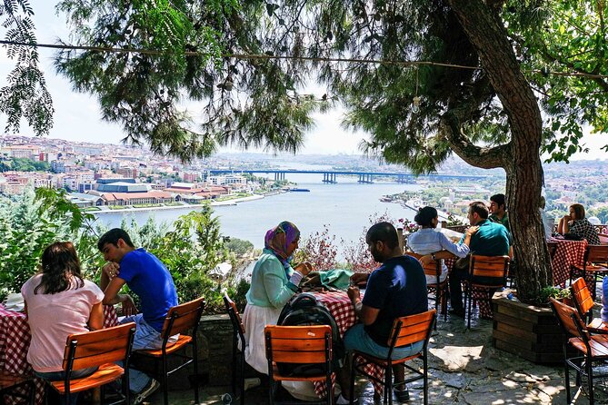 Istanbul Two Continents Tour with Lunch and Bosphorus Cruise - Çamlıca Hill and Çamlıca Mosque: Istanbul’s skyline from the Asian side
