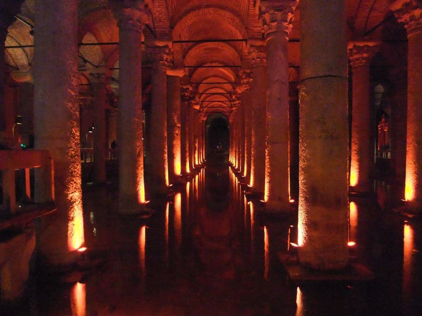 Istanbul Walking Tour: Discovering Old Town - Old Town on Foot: how the 2-hour format actually feels