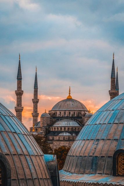 Istanbul Walking Tour: Discovering Old Town - Comfort, headscarf, and the Istanbul pace you should expect
