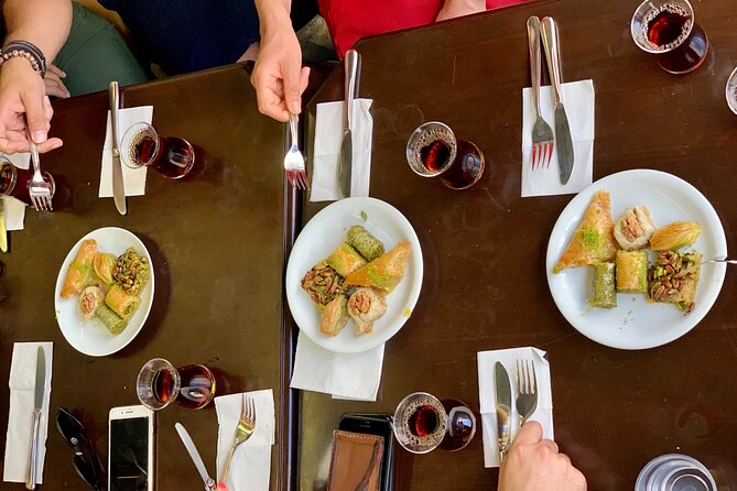 Local Food, History and Hidden Places Walking Tour in Istanbul - Price and value: what $80 buys in real eating hours