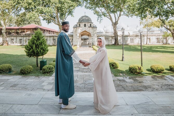 Love in Istanbul: Perfect Photo Moments at Iconic Locations - Photo proofs, editing, and what you can realistically expect after