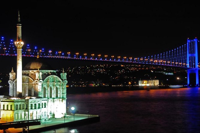 Luxury Bosphorus Dinner Cruise with Turkish Night Show - Timing and What to Plan For During the 3 Hours