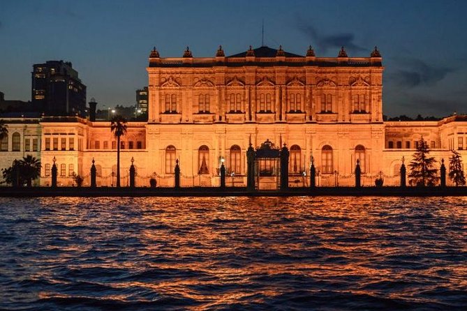 Luxury Bosphorus Dinner Cruise with Turkish Night Show - Seating, Atmosphere, and Social Energy on Board