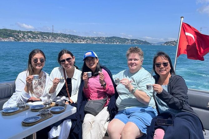 Luxury Bosphorus Yacht Cruise – Stopover in Asian Side - The Main Event: Bosphorus Strait Views of Palaces, Bridges, and Ottoman Waterfronts