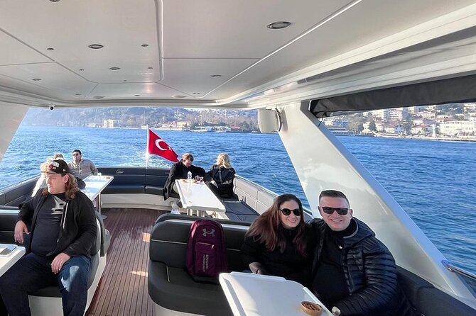Luxury Bosphorus Yacht Tour – Asian Side Stop & Exploration - A 2.5-hour luxury Bosphorus cruise that keeps your day light