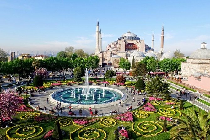 Luxury Small-Group Tour of Imperial Istanbul - Topkapi Palace and the Harem: Architectural Maze, Ottoman Power, Smart Timing