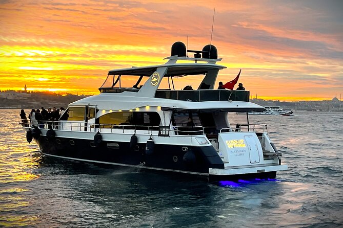 Luxury Sunset Yacht Cruise on the Bosphorus – Refresh & Relax - What you’ll see: the Bosphorus as a moving history lesson