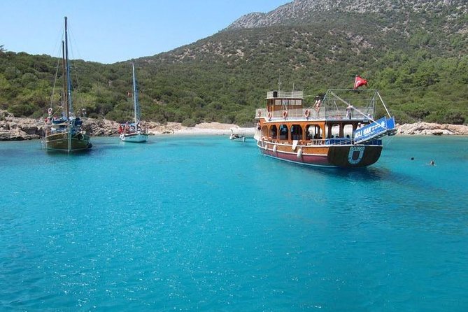 Magic Explorer 13-Day Tour from Istanbul to Gobeklitepe Mt Nemrut - Halfeti’s sunken city, Zeugma mosaics, and a quick return in Day 12