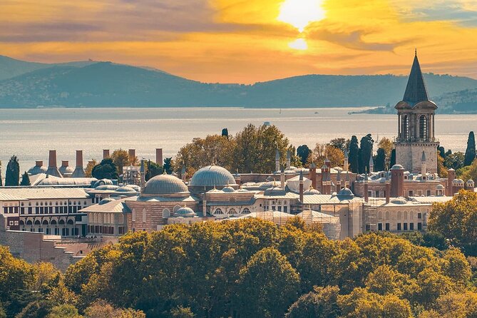 Majestic Istanbul: Walking Tour & Sunset Cruise on the Bosphorus - The big idea: one day that links Byzantium, the Ottomans, and the Bosphorus