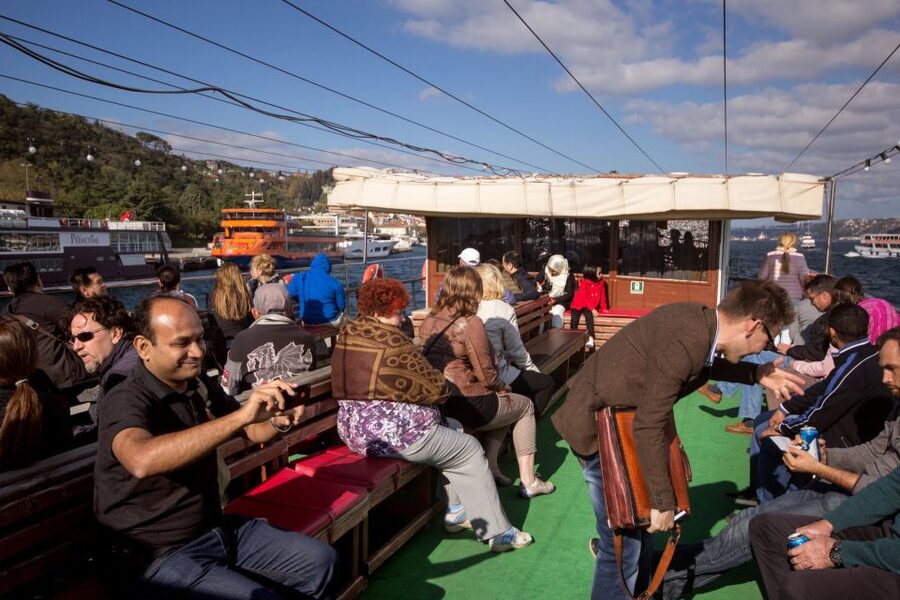 Morning Bosphorus Cruise and Spice Bazaar - Entering the Egyptian Spice Bazaar (and How the Yenj Mosque Fits In)