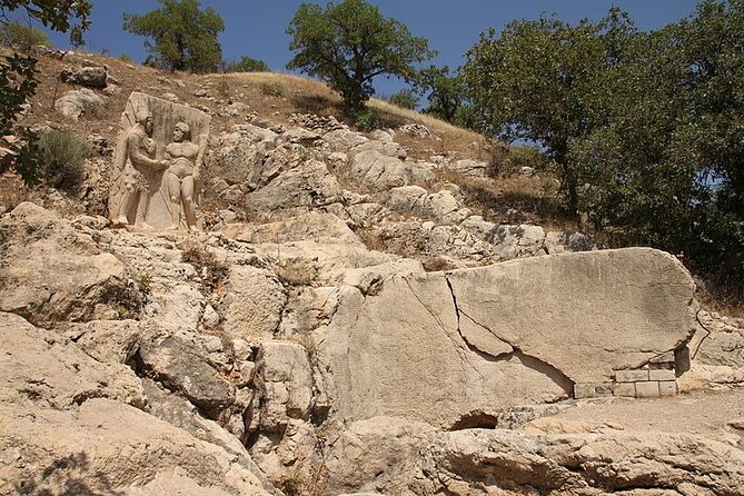 Mount Nemrut and Gobekli Tepe Tour 2-Day 1-Night from Istanbul - Sanliurfa museum time plus Ainzelha fish lake and bazaar walking