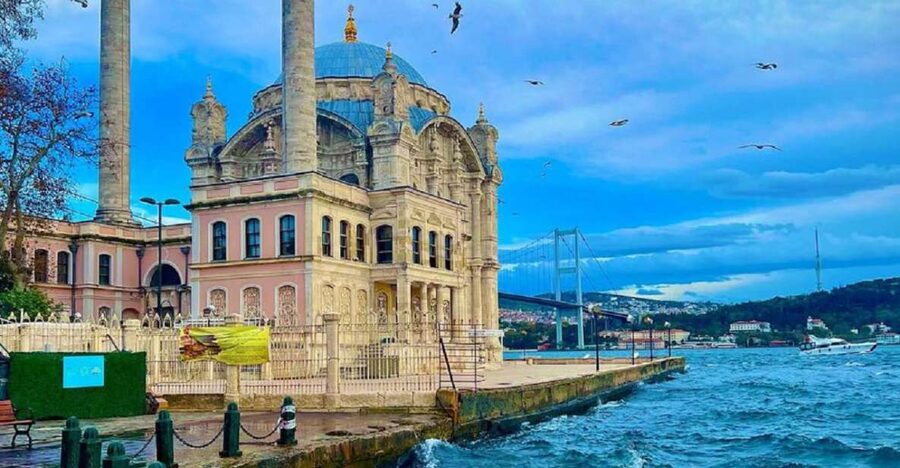 Multi 2 Days Private Guided Istanbul Top Highlights Tour - The bazaar plan: Grand Bazaar, Spice Bazaar, and Arasta alternatives