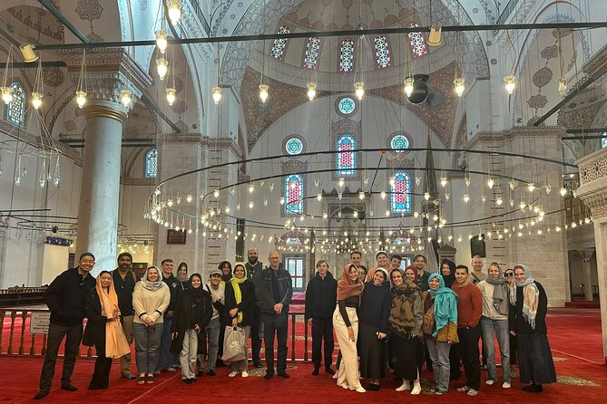 Old Town Of Istanbul Orientation - Tip Based Walking Tour - Meeting Point Near Divan Yolu: Start Easy, Then Walk Into the Old City