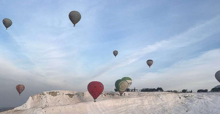 Pamukkale Day Tour With Flights and Transfers from Istanbul - Price and value: is $424 reasonable for a flight day?