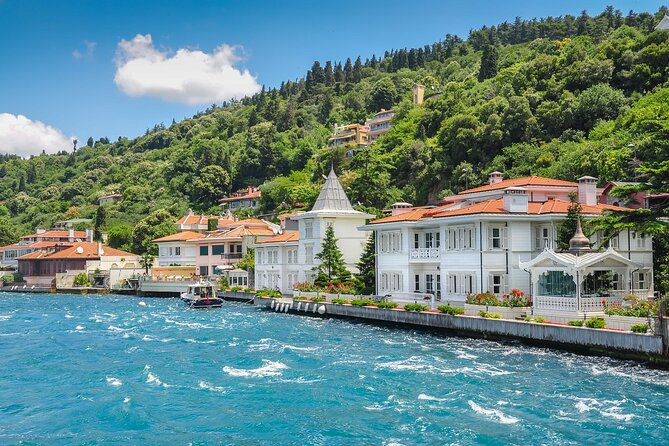 Princess Islands Tour With Lunch and Guide - The boat ride: your Istanbul-to-islands reset