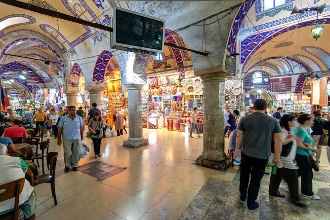 Private 7/8 hours Istanbul Guided Highlights Tour with Bazaars - Basilica Cistern: A Cool Break Below Street Level