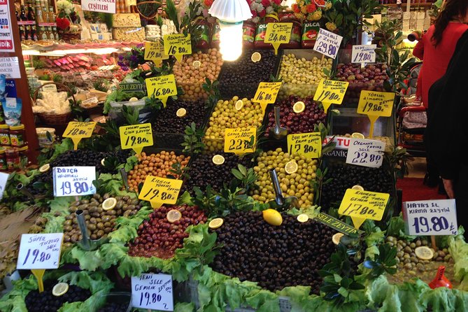 Private and guided Istanbul food tour - Taste of Istanbul - Stop 1: Breakfast at Karaköy’s Murat Muhallebicisi