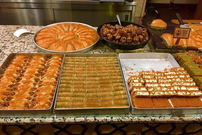 Private and guided Istanbul food tour - Taste of Istanbul - Stop 3: Ferry to the Asian side and the Kadıköy food energy