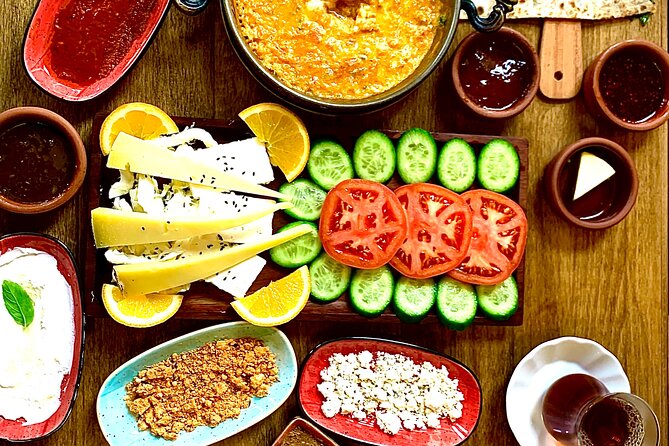 Private and guided Istanbul food tour - Taste of Istanbul - Stop 2: Tophane coffee culture, baklava, and ice cream